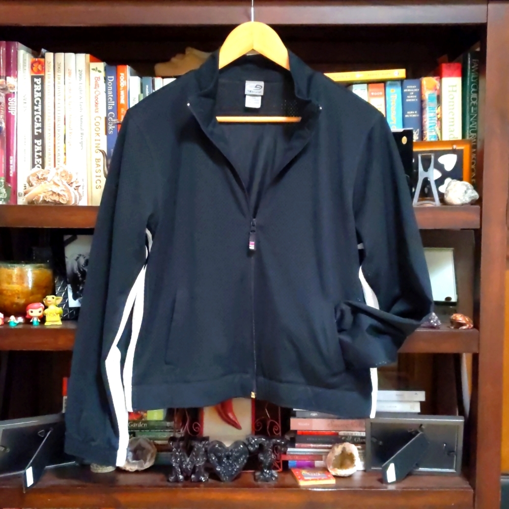 Athletic jacket